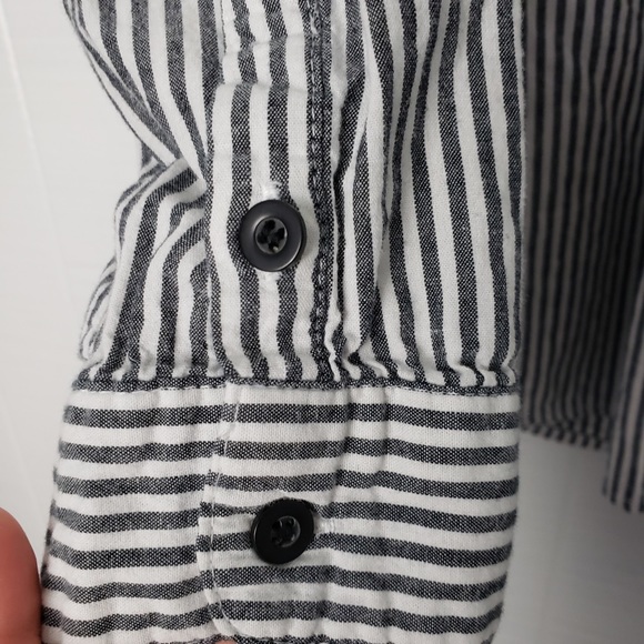 Striped Button up Top - Picture 5 of 6
